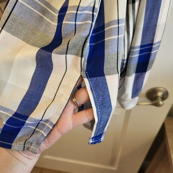 Sanctuary Women's Boyfriend Plaid Tie Back Button Front  Shirt Size Medium - Picture 4 of 6